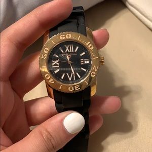Black and gold watch